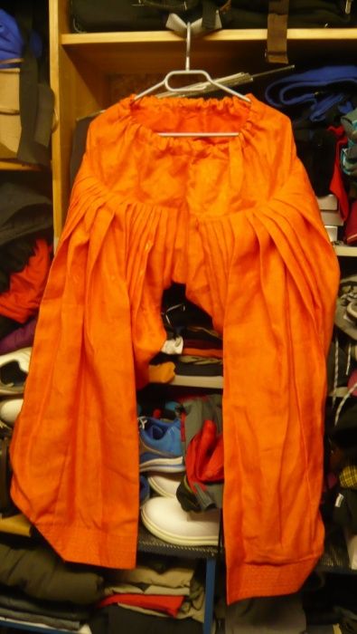 vand costum indian ptr dame complect