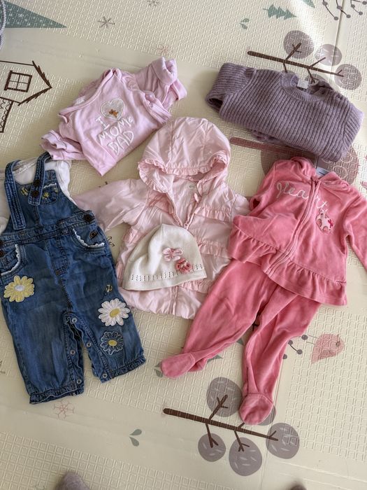 Лот бебешки дрехи 6-9м.