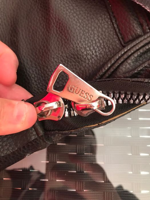 Rucsac Guess ca nou original din piele