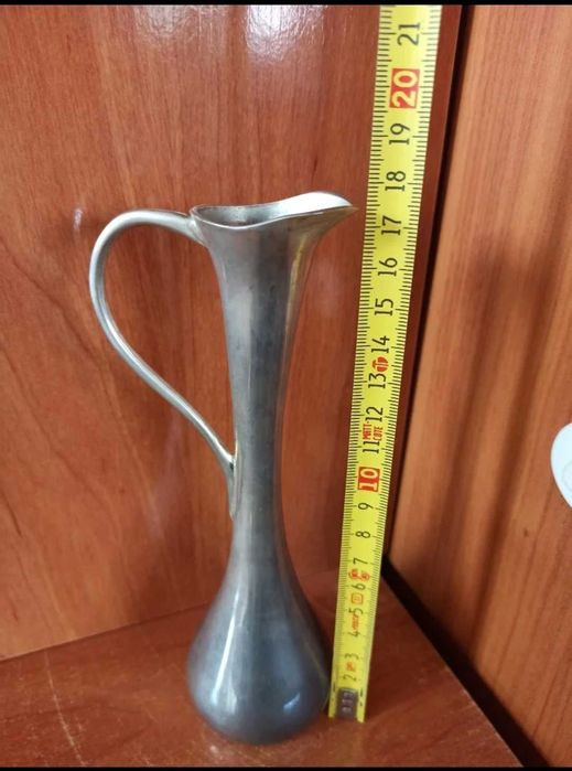 Старинна ваза винтаж