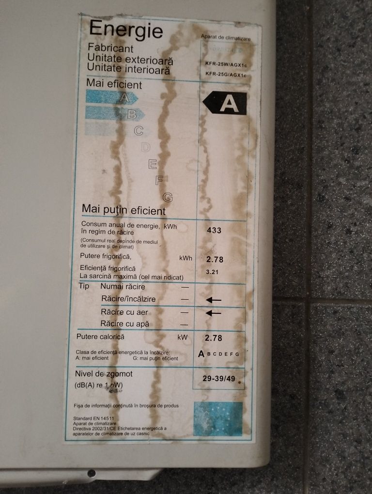 Vând aparat aer condiționat folosit