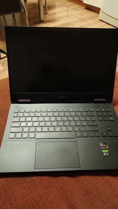 Laptop Gaming HP Omen 15" Ryzen 7, RTX 2060, 16GB RAM