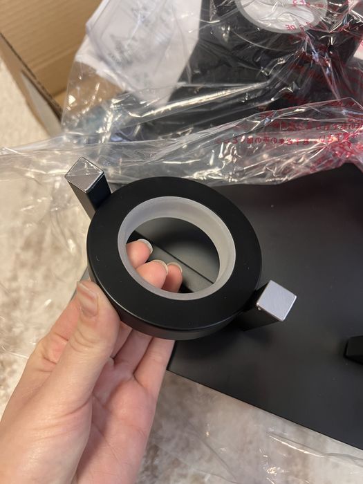 Lustra cu 4 leduri mobile