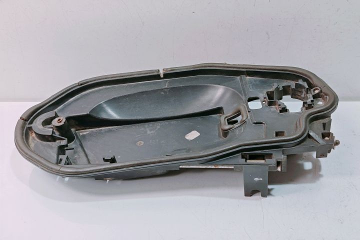 Suport maner exterior dreapta fata  51217034452 BMW Seria 5 E60/E61