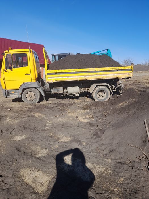 Pamant negru vegetal pt gazon gradina solar