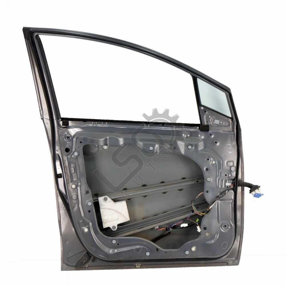 Предна лява врата Mazda 5 (I) 2005-2010 ID: 121283