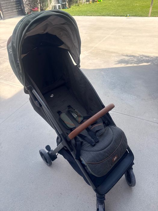 Cărucior sport joie