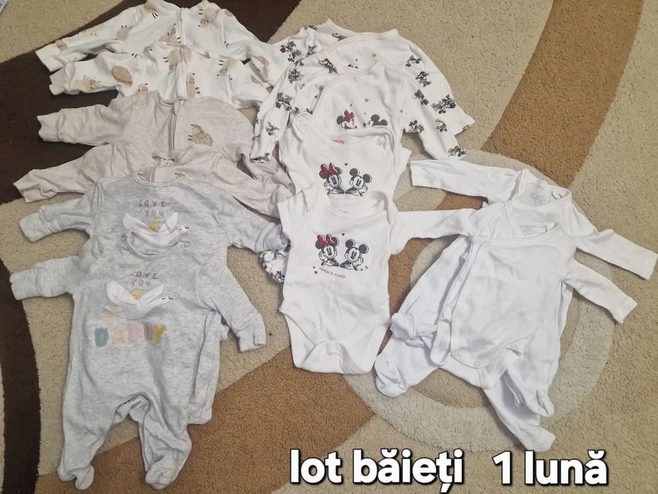 Hainute de vânzare lot pentru gemeni băieți