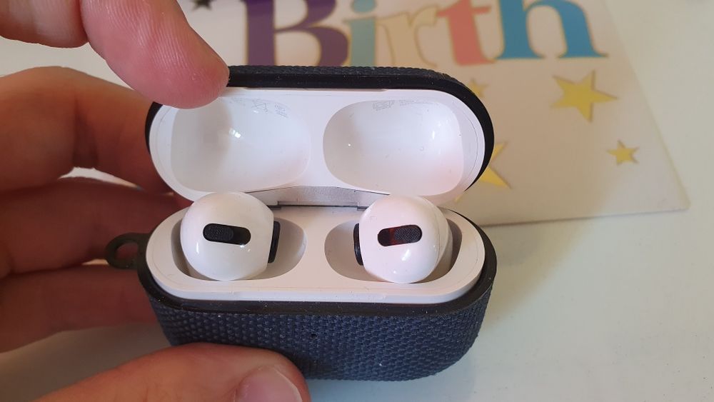 Iphone Airpod слушалки