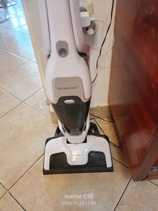 Продавам прахосмукачка silver crest