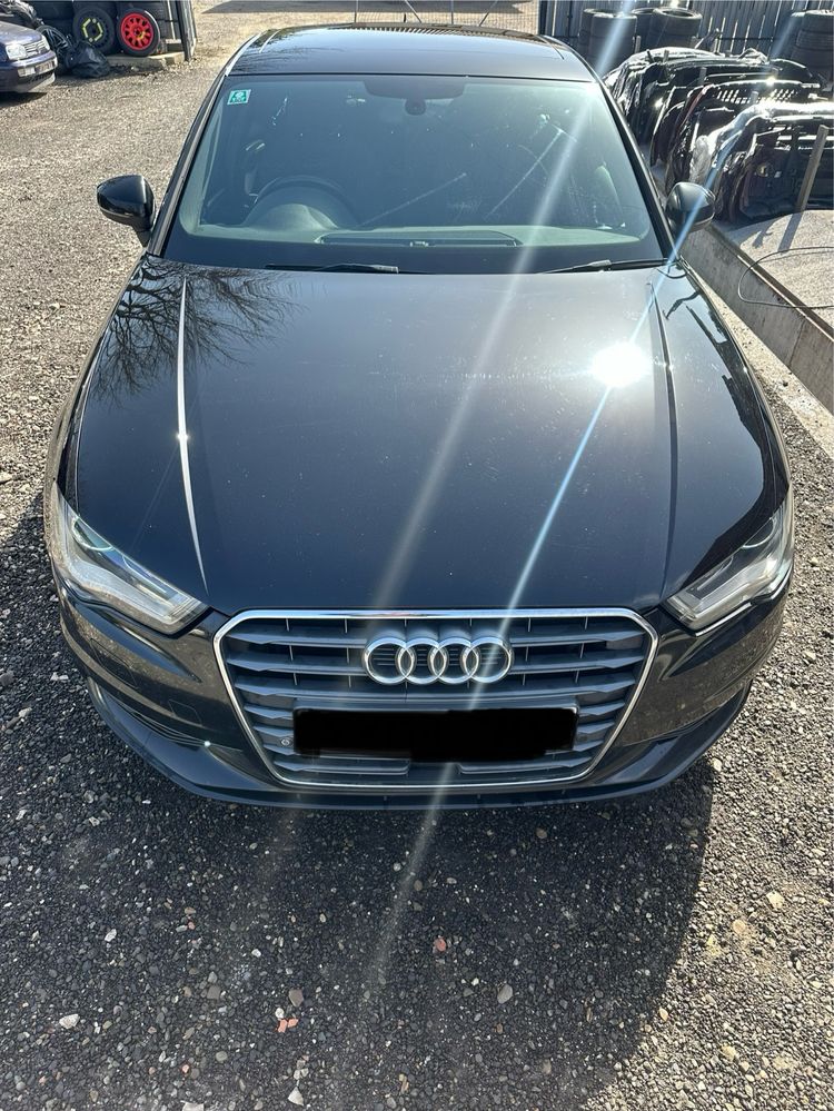 Dezmembrez Audi A3 8V 2.0 TDI CRL / CRLB, Berlina