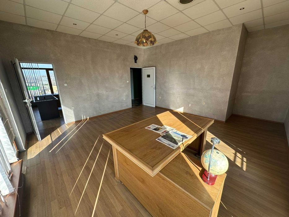 Дава се под наем Склад в Пловдив, Индустриална зона - Юг - 1500 кв.м за 2805 € - Снимка #22