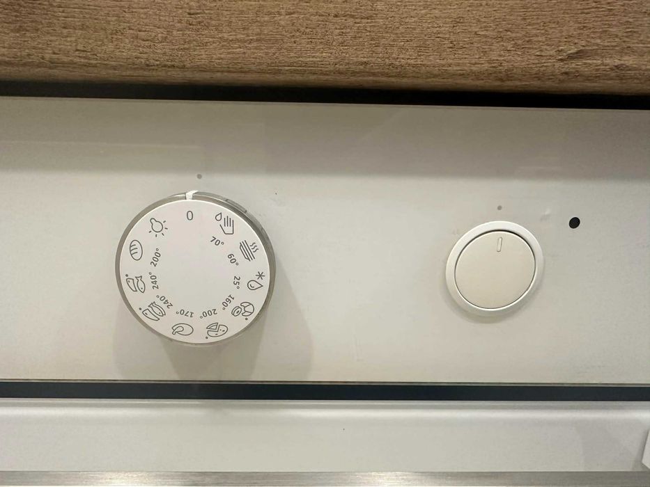 Фурна за вграждане Gorenje BO71SY2W