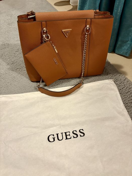 Чанта Guess оригинална