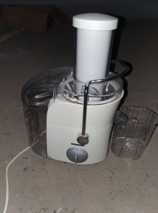 Vând storcător de citrice