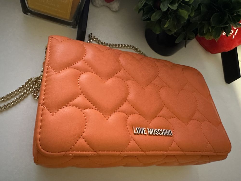 Дамска чанта Love Moschino