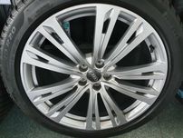 Jante Audi A8  Originale Anvelope iarna Hankook  265 40 R20