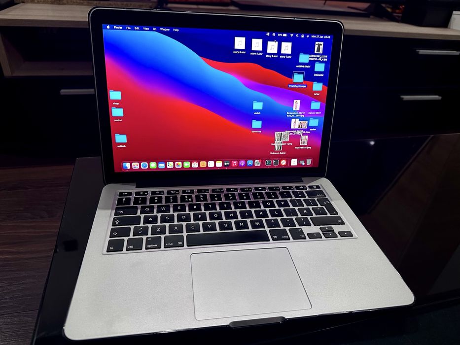 Mac Book Pro Retina 13 inch I5