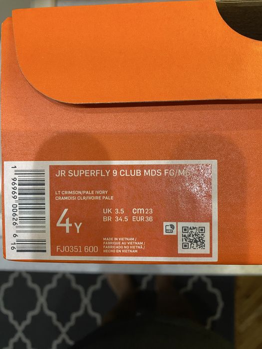 Бутонки Nike Mercurial 36