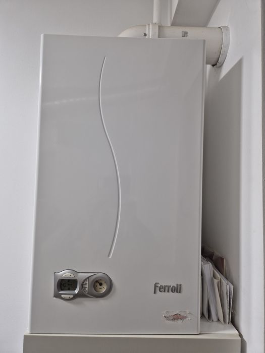 Centrala pe gaz ferroli f24 divacondens.