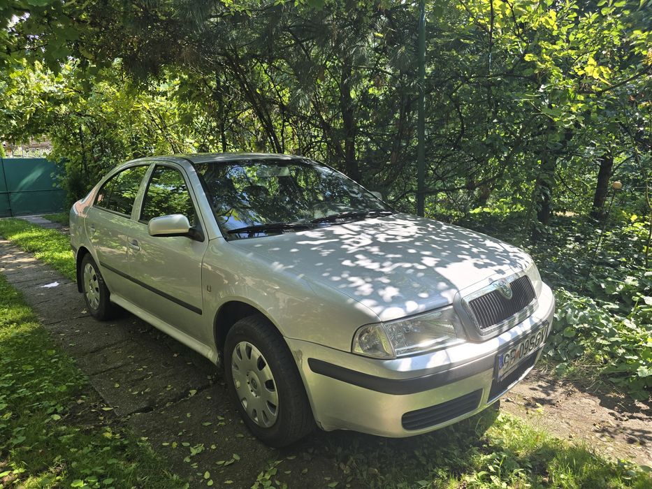 Vând Skoda Octavia