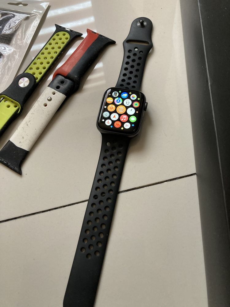Apple watch 5 серия nike