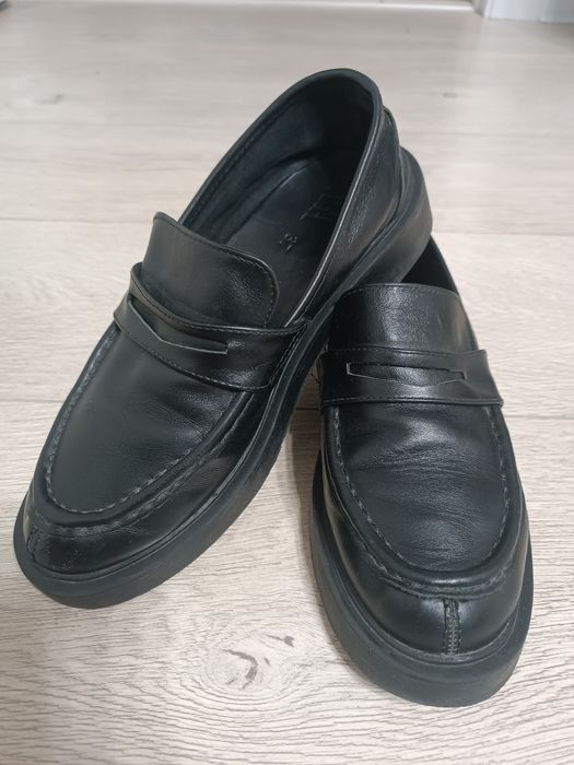 Продам женские лоферы
