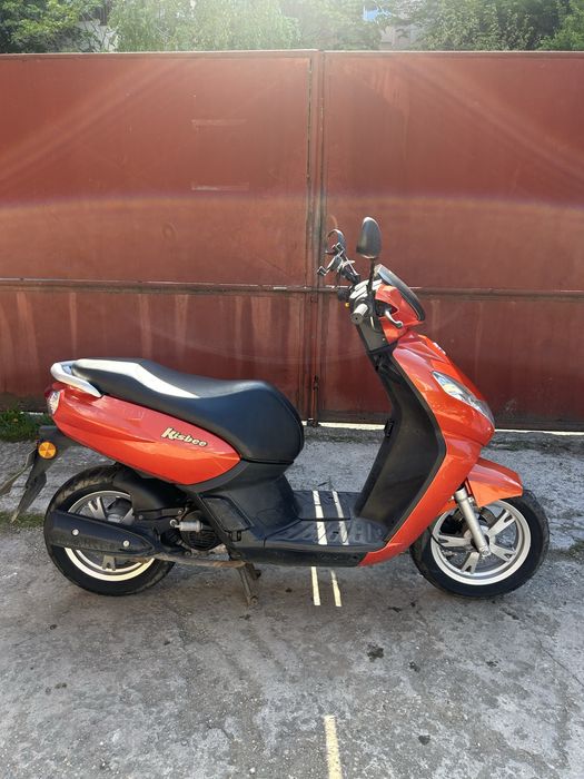 Peugeot Kisbee inmatriculat scuter