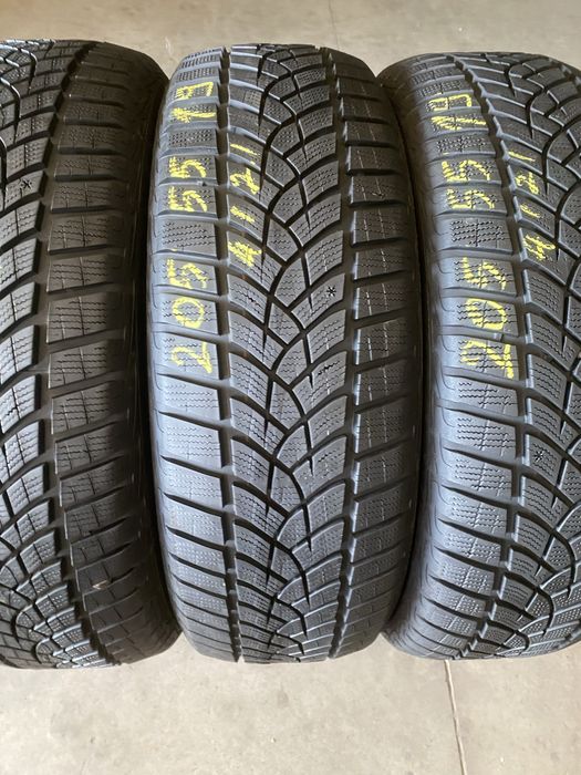 Anvelope iarna 205/55/19 Goodyear Ultra Grip Performance 205 55 19 R19