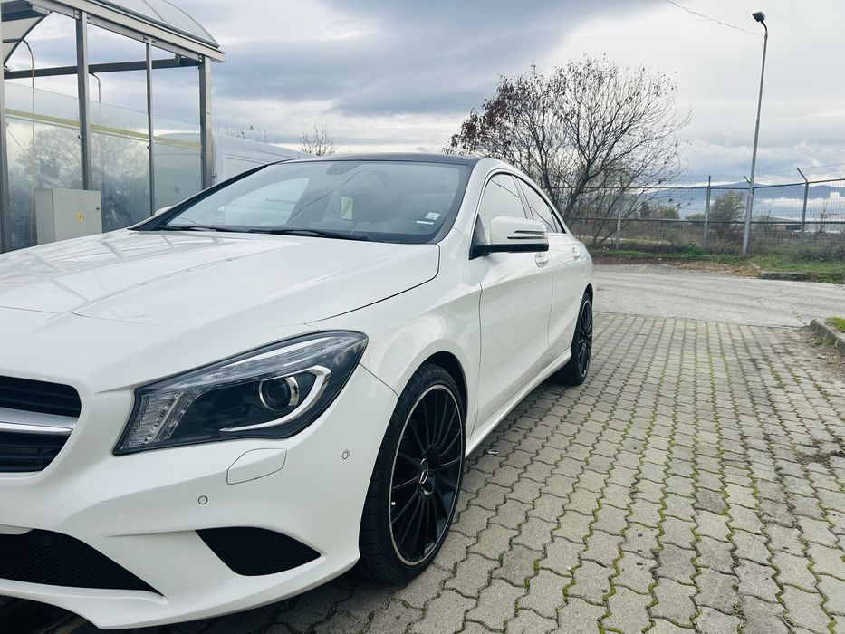 Mercedes-Benz CLA 220 Panorama