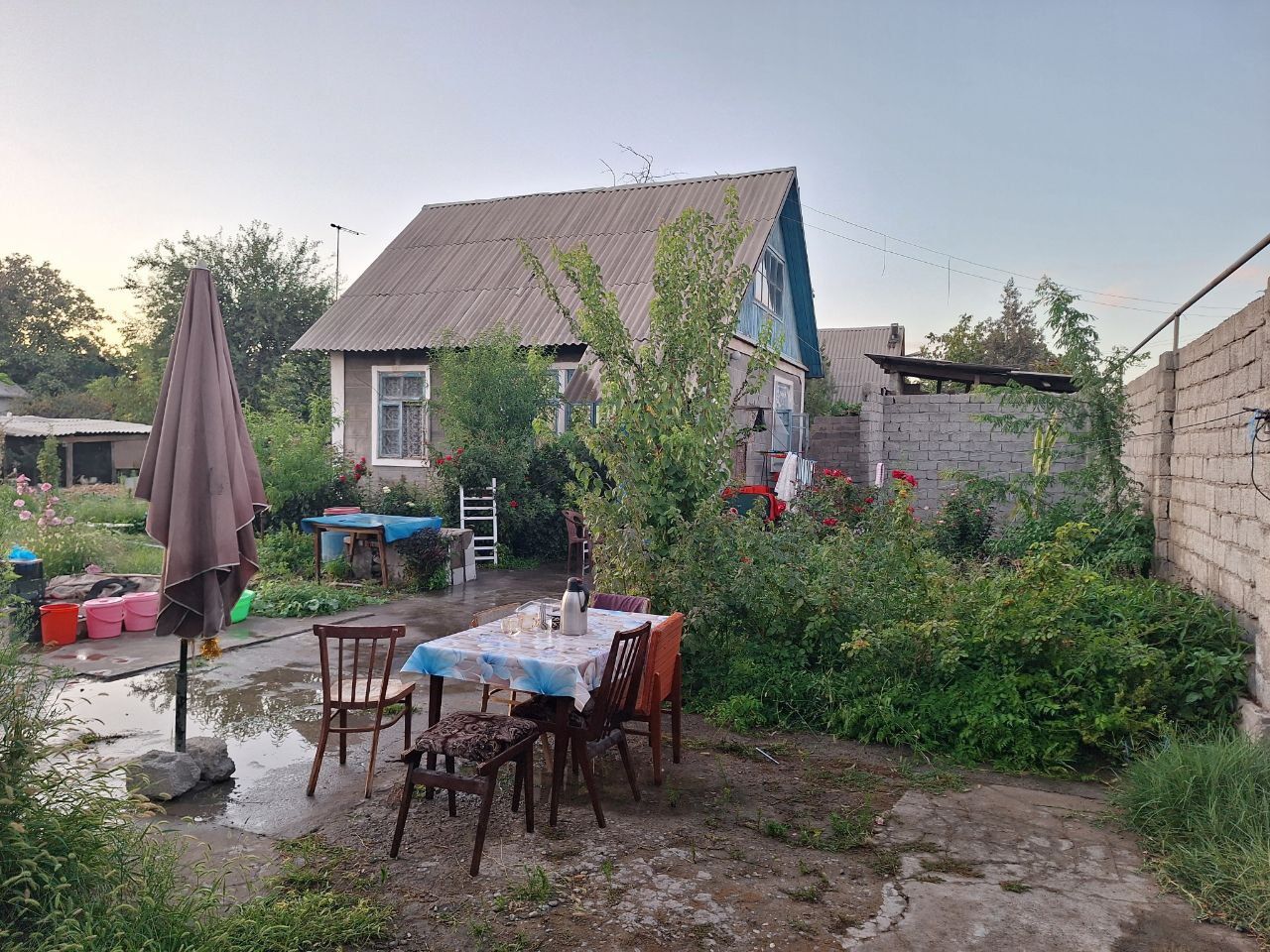 Arzon xovli sotiladi