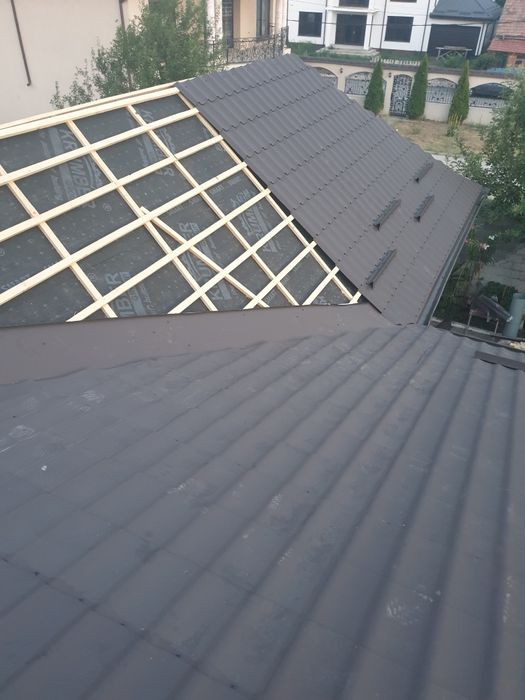 Acoperișuri dulgherie montaj tabla orice model reparații