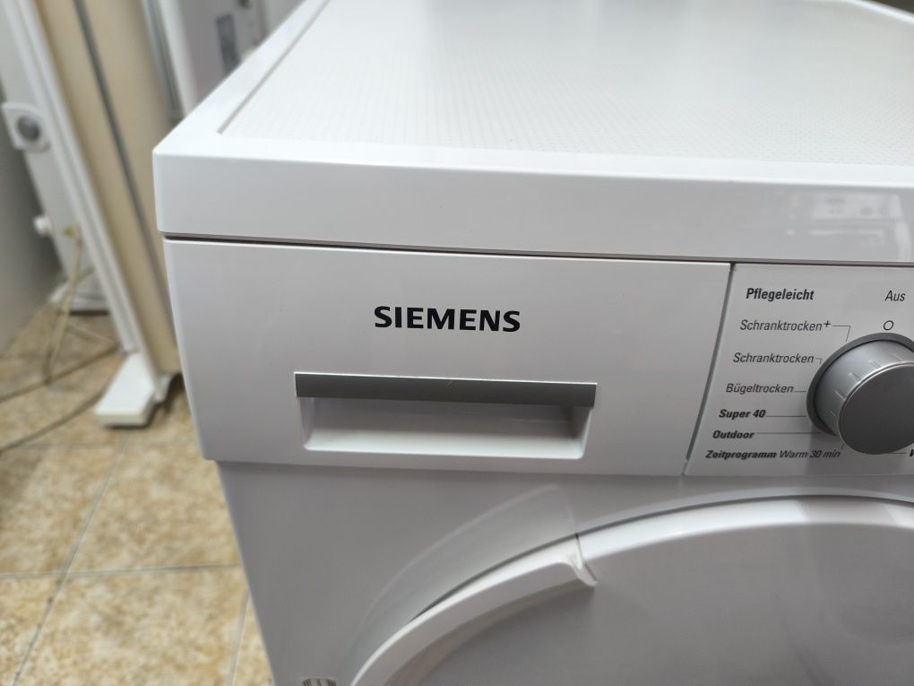 Сушилна Siemens WT44W3G0 - 7кг. Термопомпа. клас А+