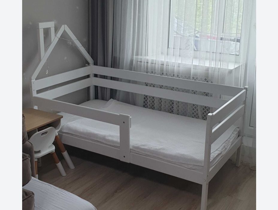 Кроватка детская