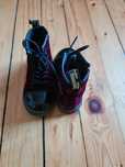 Dr. Martens

Док Мартенс кубинки Велур и лок