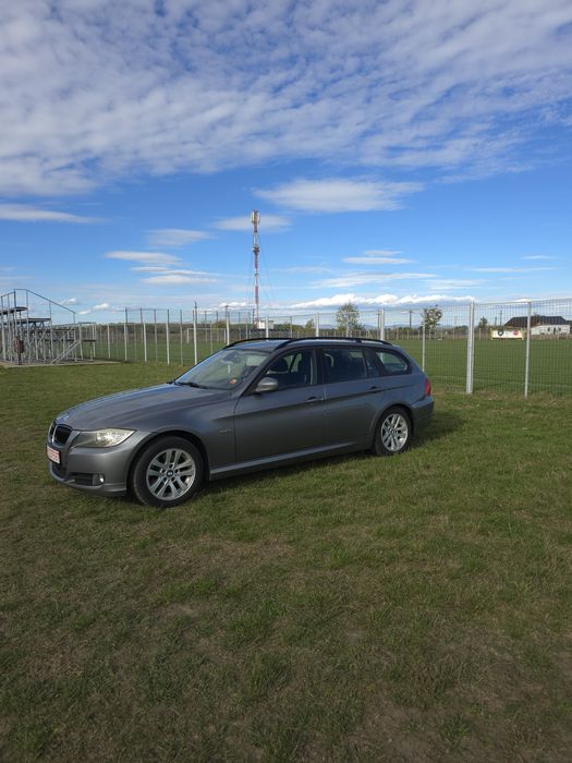 BMW 318D 143 CP E91 LCI 2010 E5