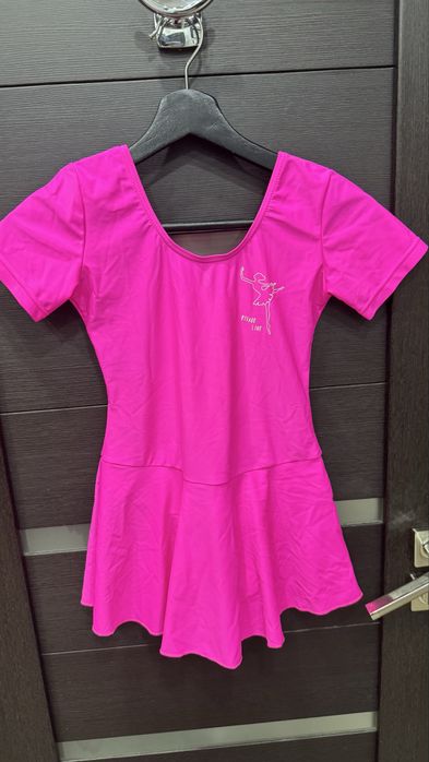 Продам купальник для танцев