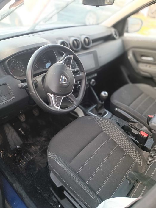 Dacia duster 1.3 tce 4x4 за части може и цяла