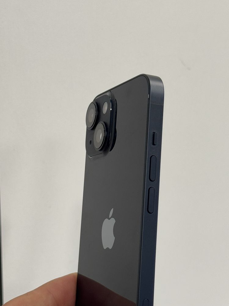 Продавам iPhone 14 ГАРАНЦИЯ 100% батерия
