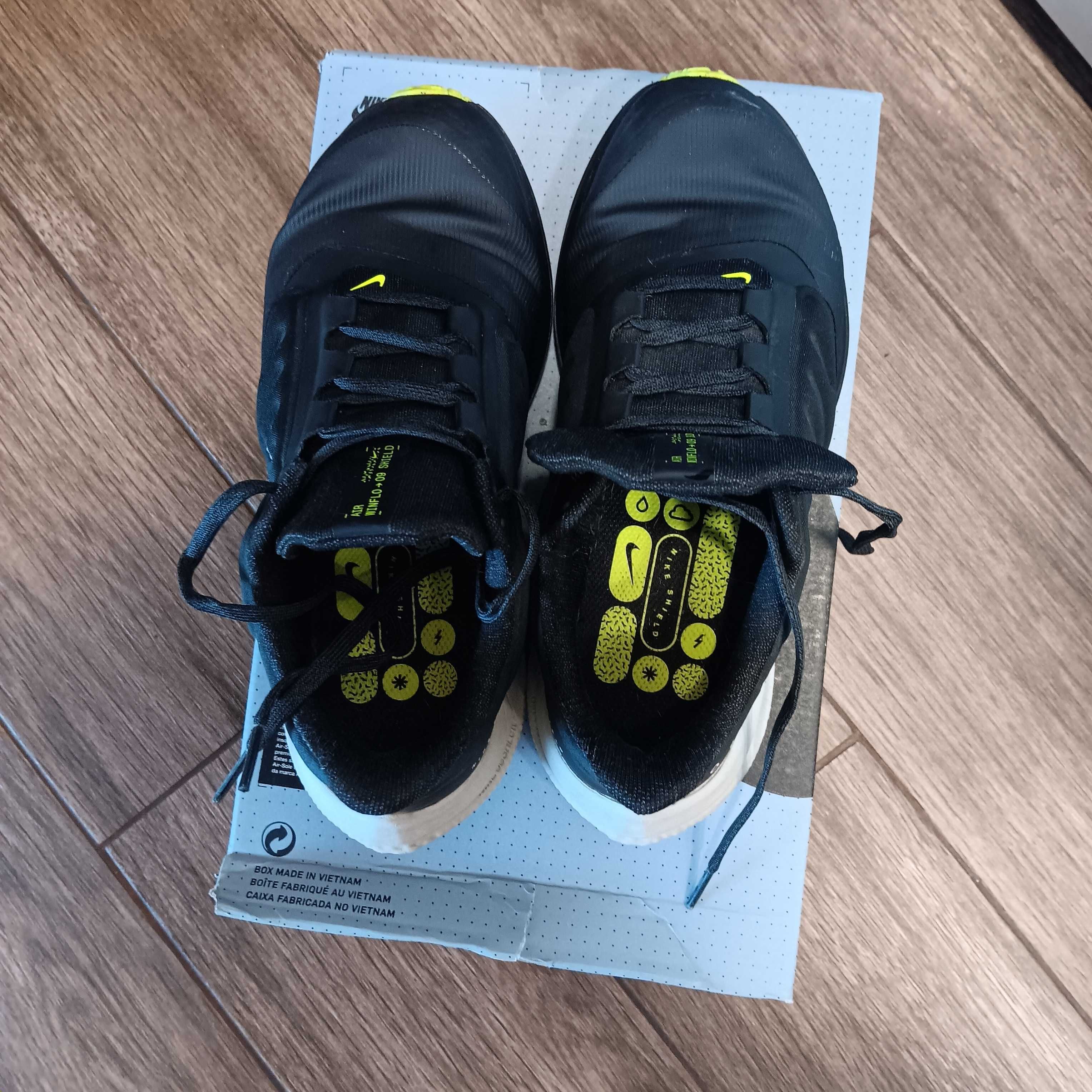 Дамски маратонки Nike