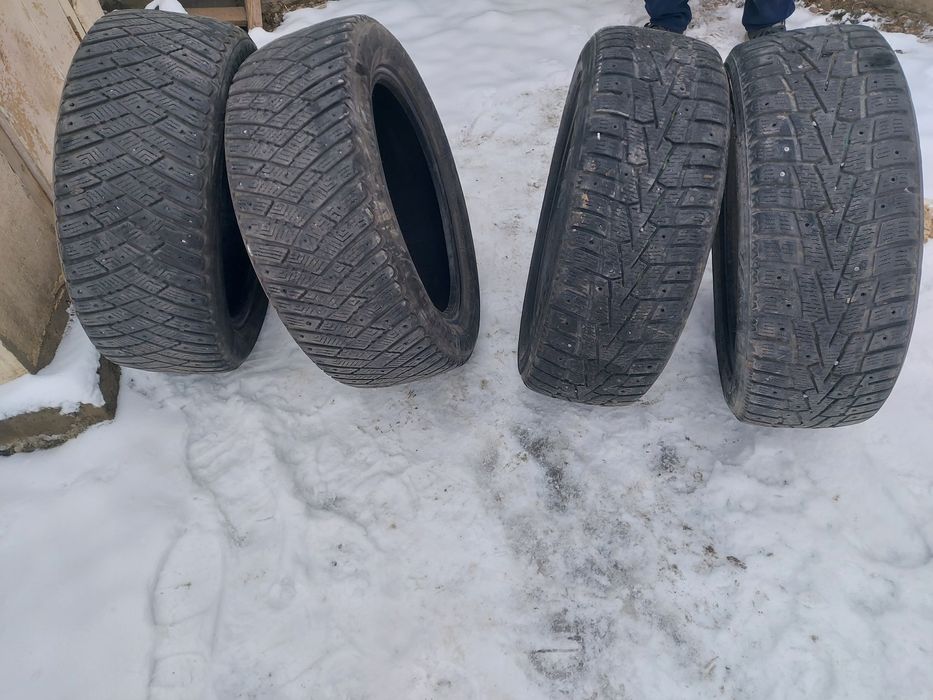 Покришка зимный R 17