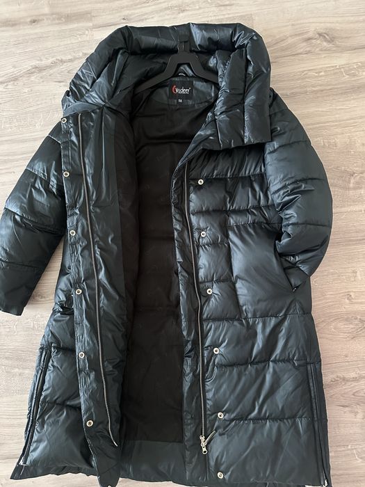 Продам женскую куртку