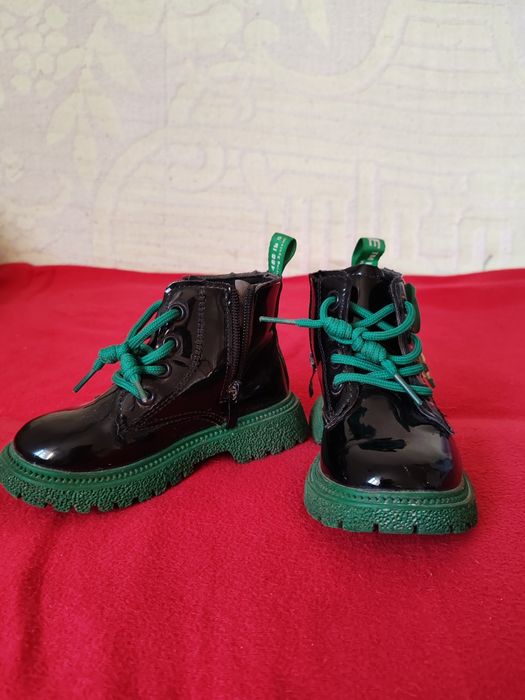 Обувь для девочки 2-3 года