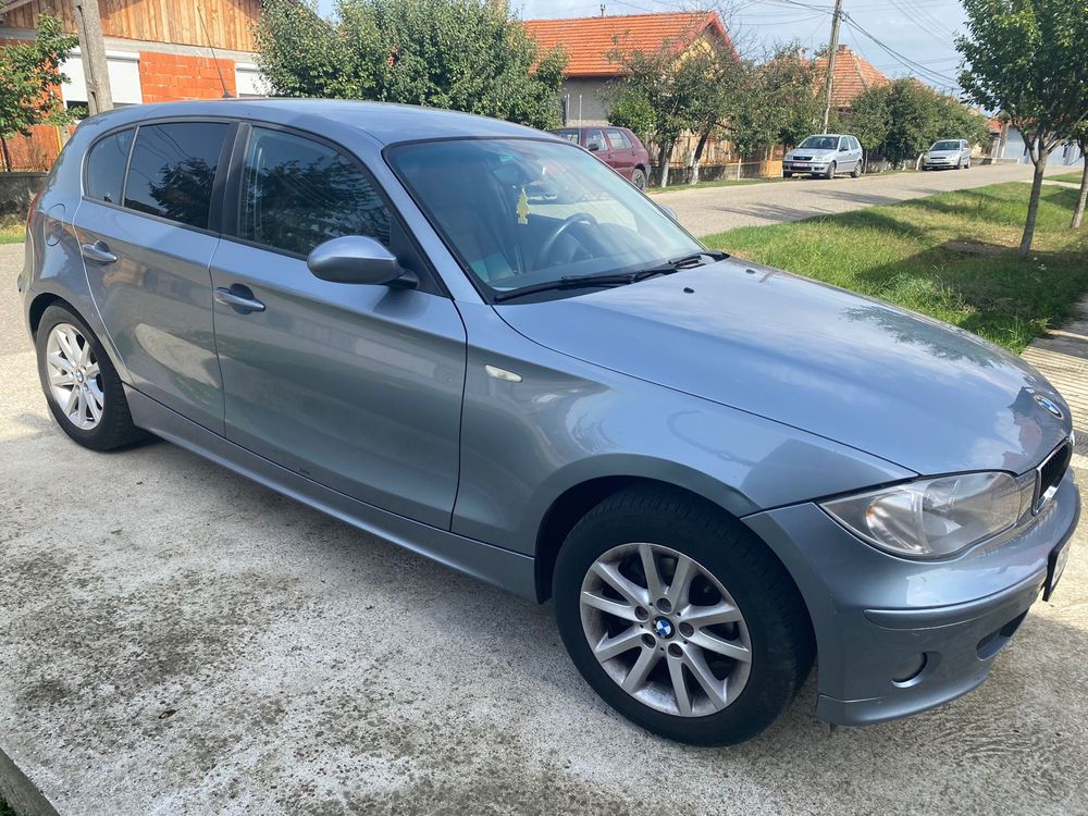 BMW seria 1 din 2005 Benzina