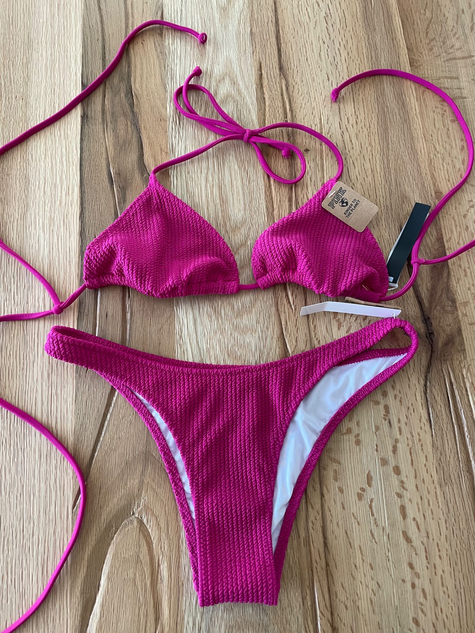 Costum de baie Victoria’s Secret PINK nou cu eticheta XS/S