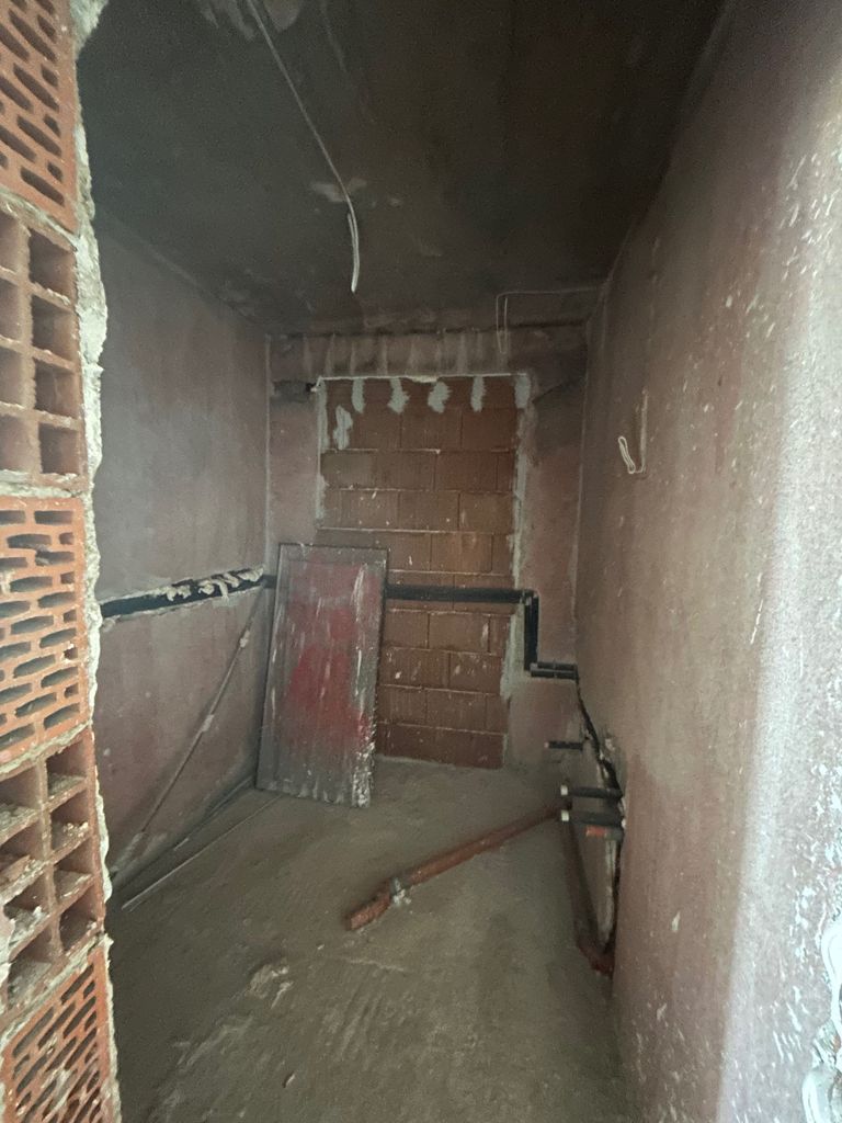 Продава се Двустаен апартамент в София, Люлин 2 - 78 кв.м за 739 €/кв.м - Снимка #7