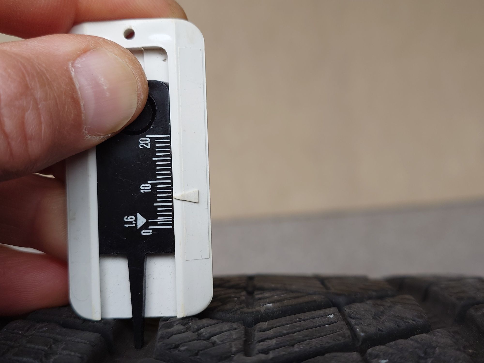 Гуми Pirelli Scorpion Winter 285/40 R21