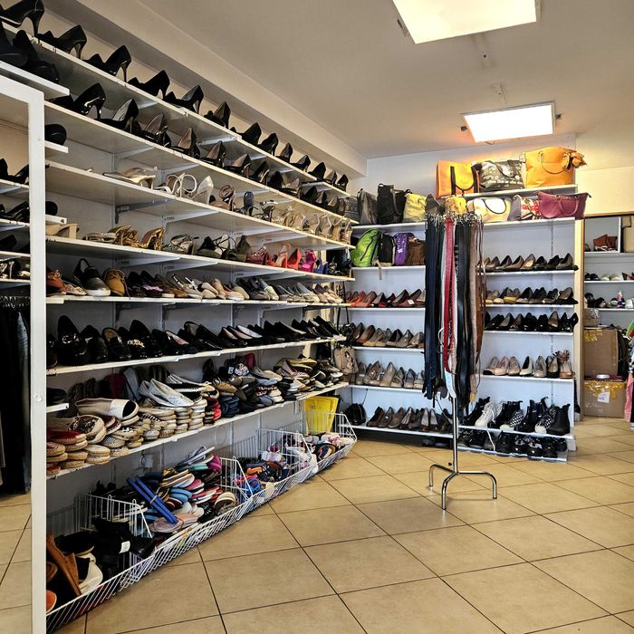 Magazin second hand premium la cheie