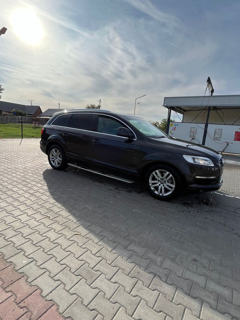 Dezmembrez audi Q7 3.0 240 cai cod motor casa