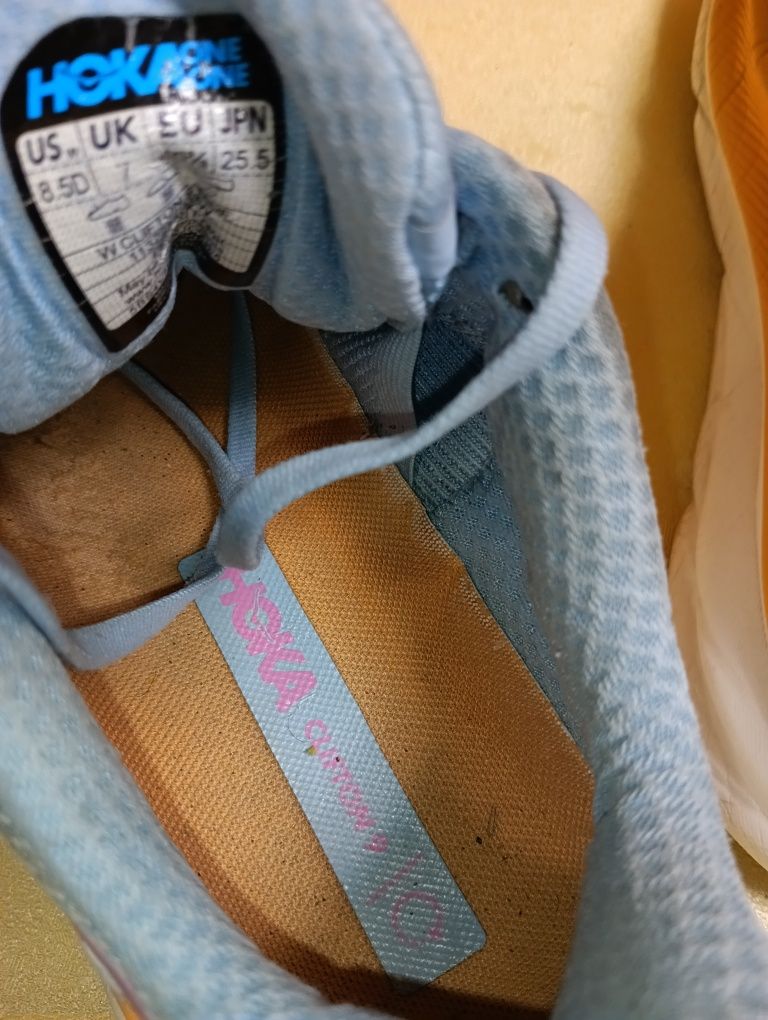 Hoka Clifton 9 N 40,5 - 22 лв